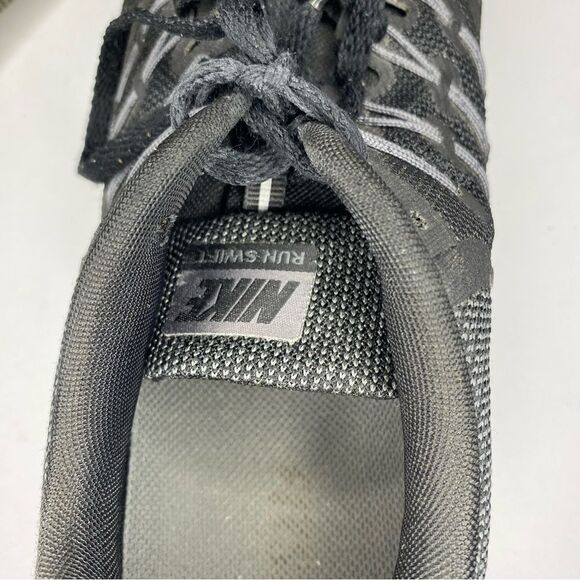 Nike Run Swift Black White Running Sneaker 909006-010 Womens 9 - Picture 16 of 16